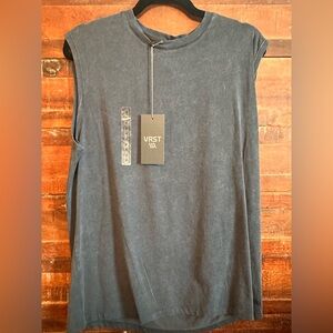 VRST Men's Gray Tank Top